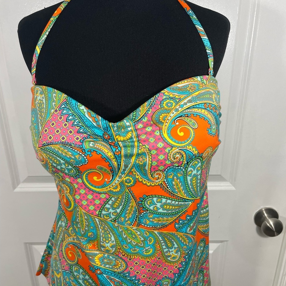 Ana Vibrant Paisley Halter Top Size 14 CB-110 - Picture 2 of 7